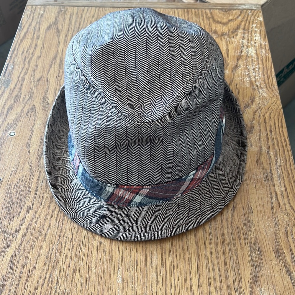 Ben Sherman hat - L/XL